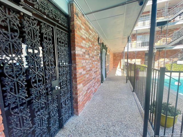 8401 N New Braunfels Ave, San Antonio, TX 78209