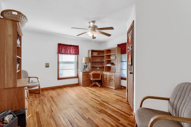 2021 W Walker Street, Denison, TX 75020