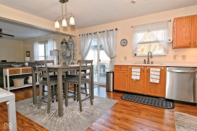 8710 Blooming Grove Drive, Indianapolis, IN 46113