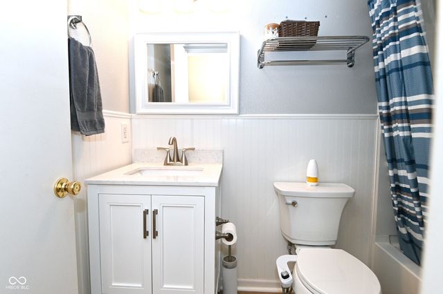 8710 Blooming Grove Drive, Indianapolis, IN 46113