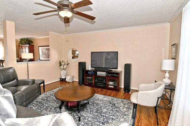 8710 Blooming Grove Drive, Indianapolis, IN 46113