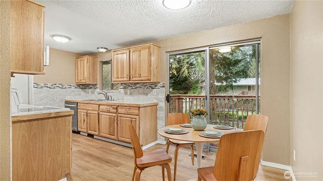 5710 188th Avenue E, Bonney Lake, WA 98390