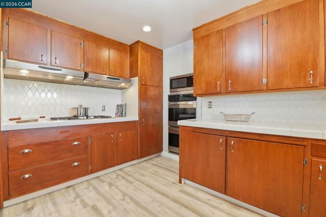 4370 Sandmound Blvd, Oakley, CA 94561