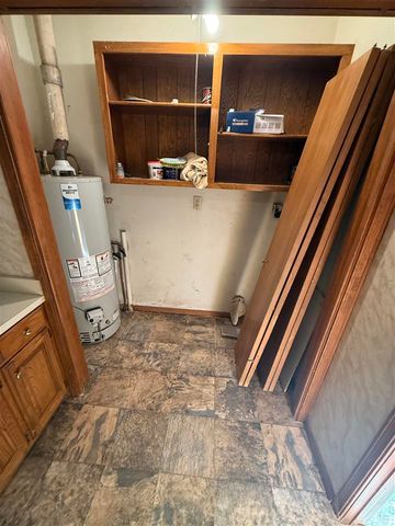 442 Circle Dr, Frederick, OK 73542