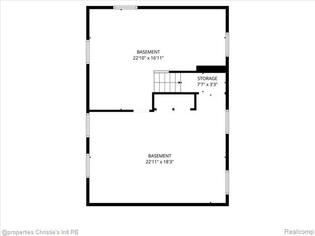 21628 Newcastle Road, Harper Woods, MI 48225