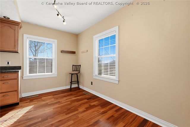 112 Westview Drive, Charleston, WV 25311