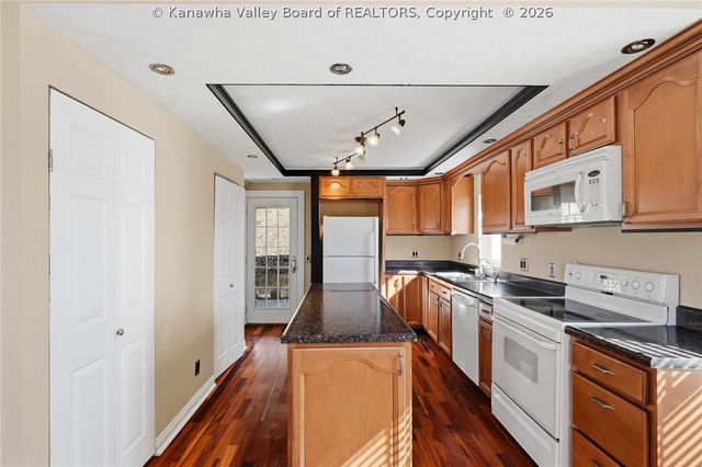 112 Westview Drive, Charleston, WV 25311