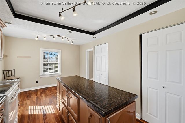 112 Westview Drive, Charleston, WV 25311