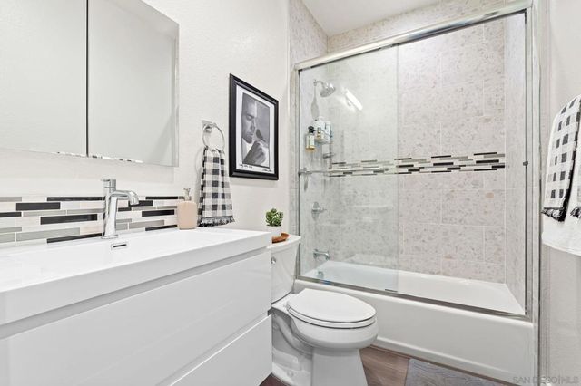 8268 High St, La Mesa, CA 91941