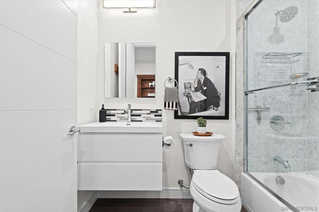 8268 High St, La Mesa, CA 91941