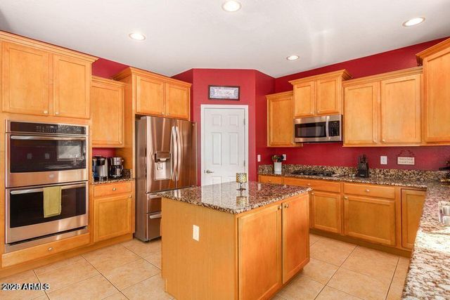 5118 W Swayback Pass, Phoenix, AZ 85083