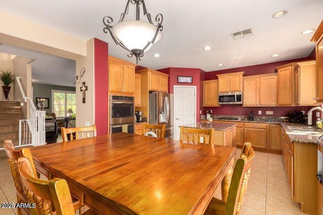 5118 W Swayback Pass, Phoenix, AZ 85083