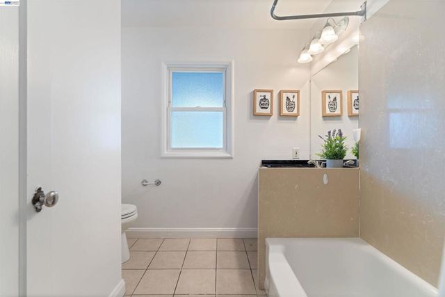 1106 Trojan Ave, San Leandro, CA 94579