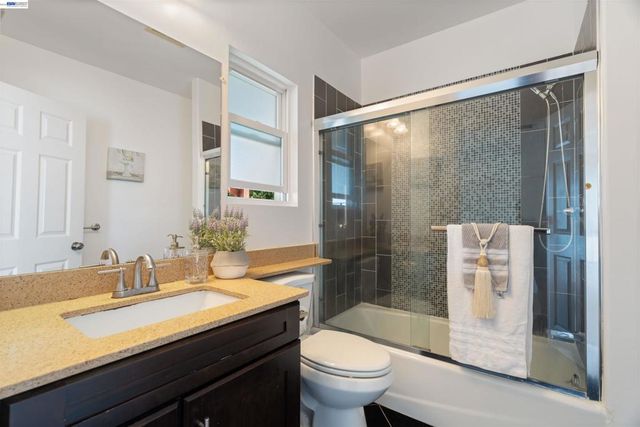 1106 Trojan Ave, San Leandro, CA 94579