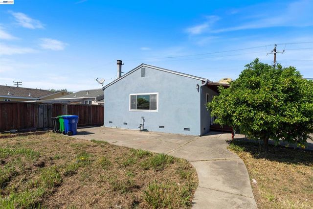 1106 Trojan Ave, San Leandro, CA 94579