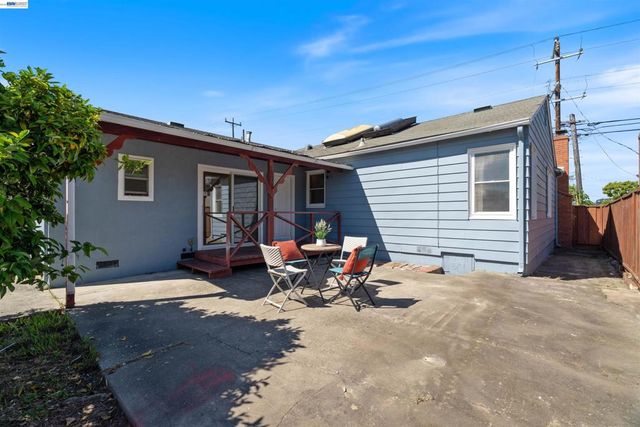1106 Trojan Ave, San Leandro, CA 94579