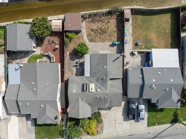 1106 Trojan Ave, San Leandro, CA 94579