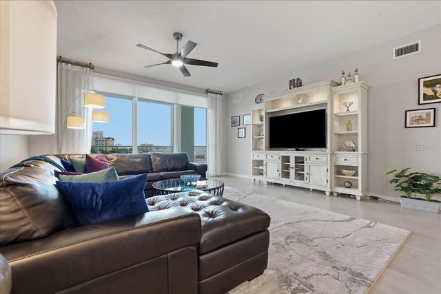 920 N OSCEOLA AVENUE 605, Clearwater, FL 33755
