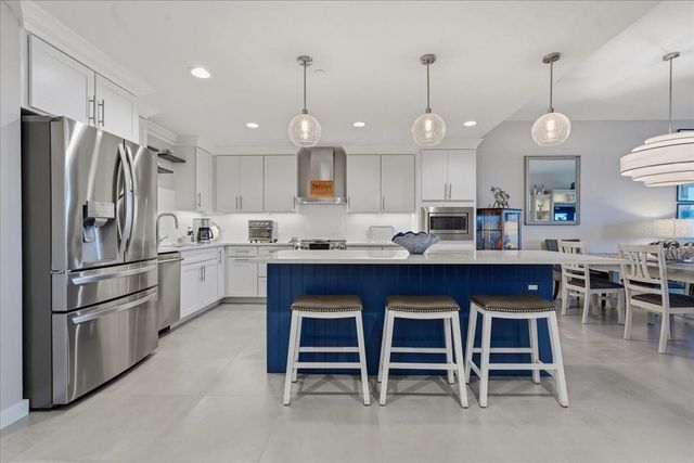 920 N OSCEOLA AVENUE 605, Clearwater, FL 33755