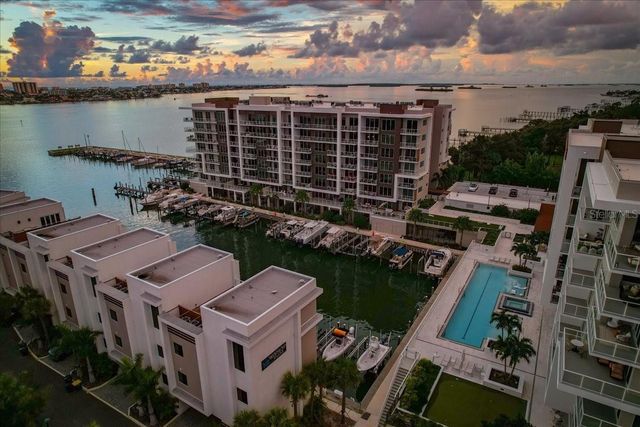 920 N OSCEOLA AVENUE 605, Clearwater, FL 33755