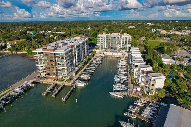 920 N OSCEOLA AVENUE 605, Clearwater, FL 33755