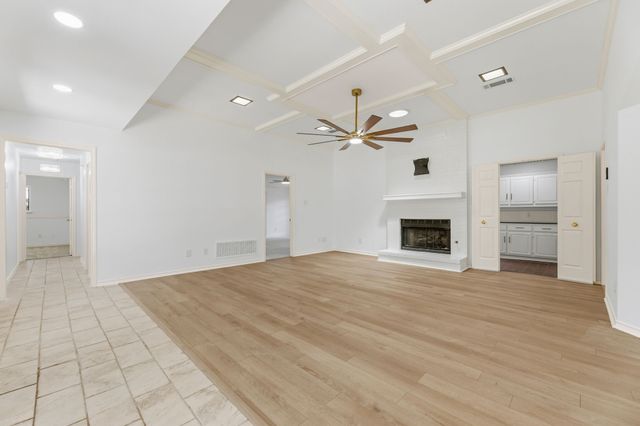 1202 Fawn Ridge Drive, Duncanville, TX 75137