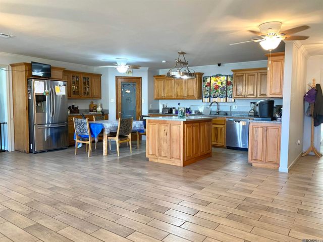 12385 Pecan Island Rd, Jarreau, LA 70736