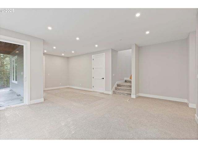 740 MONICA Ct, Cannon Beach, OR 97110