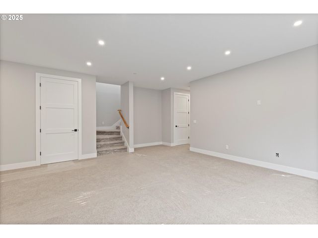 740 MONICA Ct, Cannon Beach, OR 97110