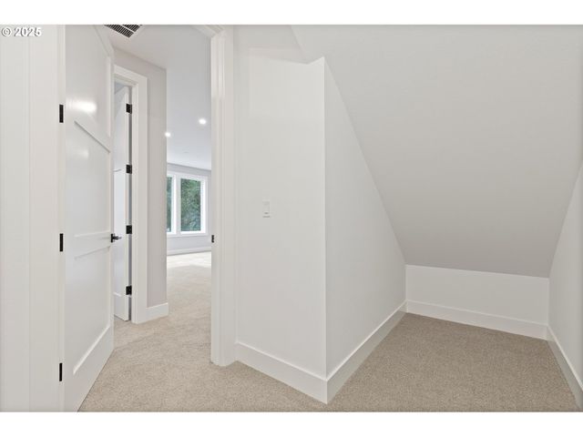 740 MONICA Ct, Cannon Beach, OR 97110