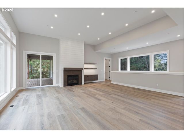 740 MONICA Ct, Cannon Beach, OR 97110