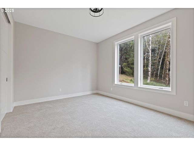 740 MONICA Ct, Cannon Beach, OR 97110