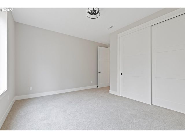 740 MONICA Ct, Cannon Beach, OR 97110