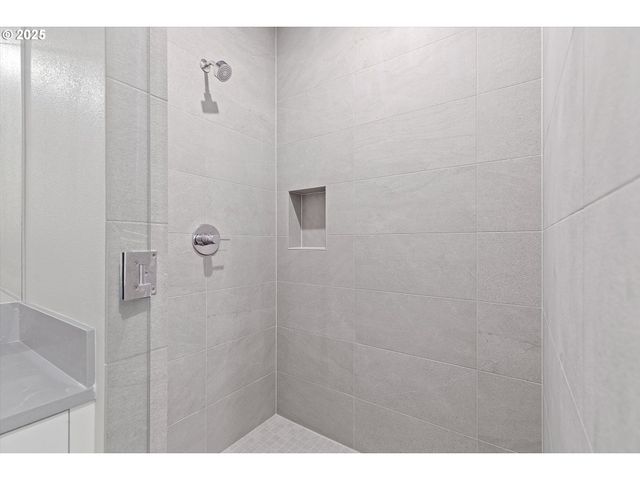 740 MONICA Ct, Cannon Beach, OR 97110