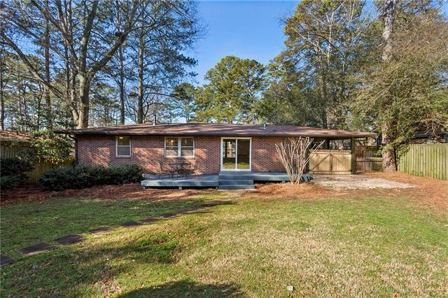 2474 Warwick NE Circle, Atlanta, GA 30345