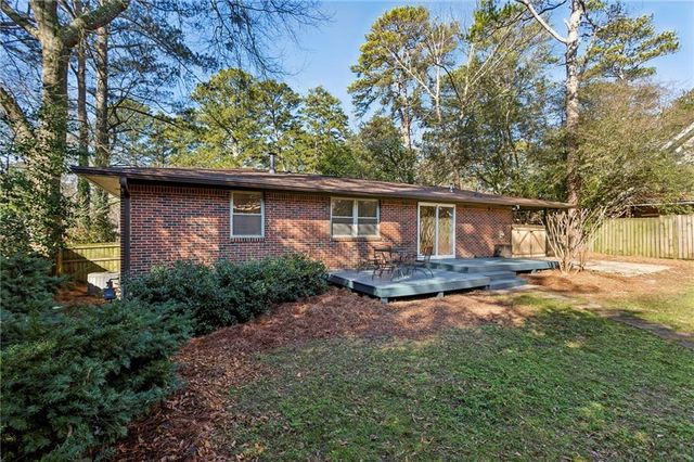 2474 Warwick NE Circle, Atlanta, GA 30345