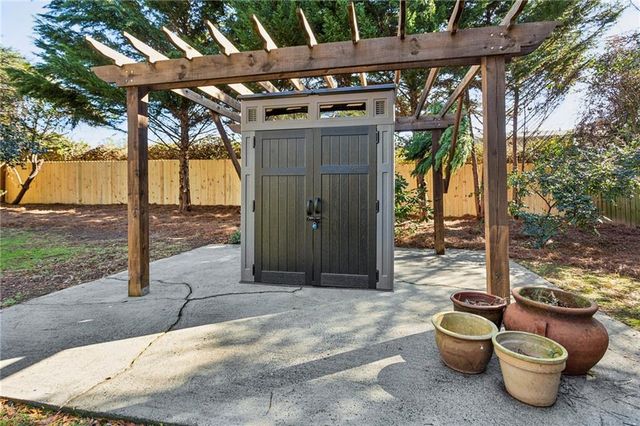 2474 Warwick NE Circle, Atlanta, GA 30345