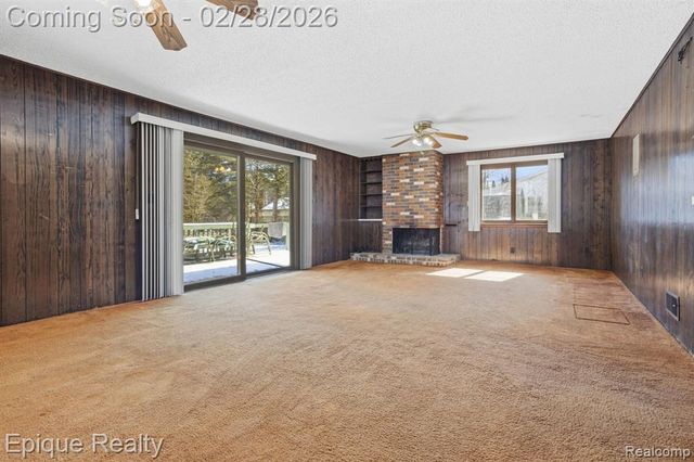 2480 Brownwood Drive, Port Huron, MI 48060