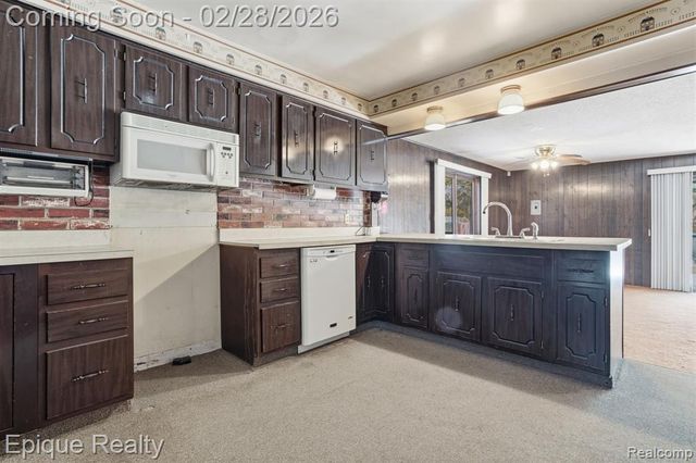 2480 Brownwood Drive, Port Huron, MI 48060