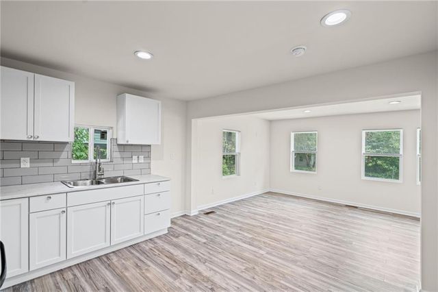 8428 Flora Avenue, Kansas City, MO 64131