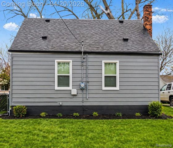 18562 Saint Aubin Street, Detroit, MI 48234