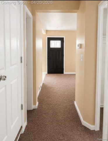 18562 Saint Aubin Street, Detroit, MI 48234