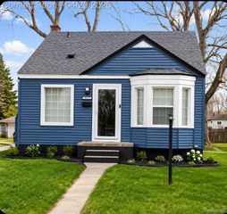 18562 Saint Aubin Street, Detroit, MI 48234