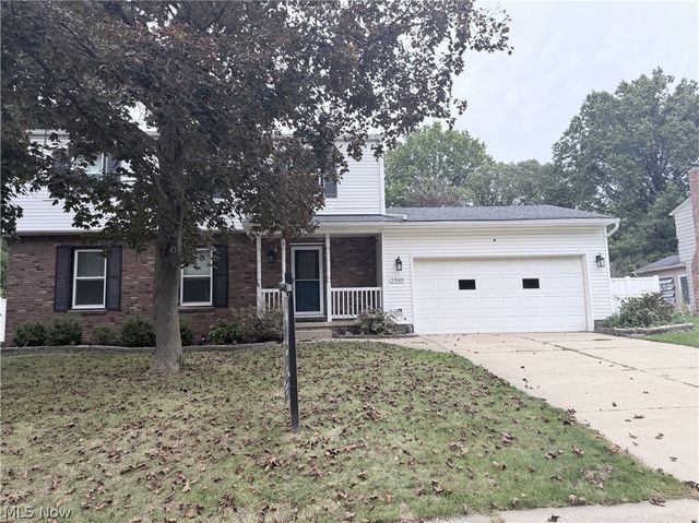 1969 Willowdale Drive, Stow, OH 44224