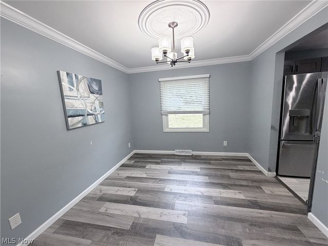 1969 Willowdale Drive, Stow, OH 44224