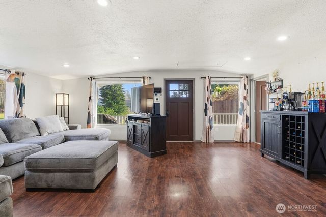 917 Garden Road, Aberdeen, WA 98520