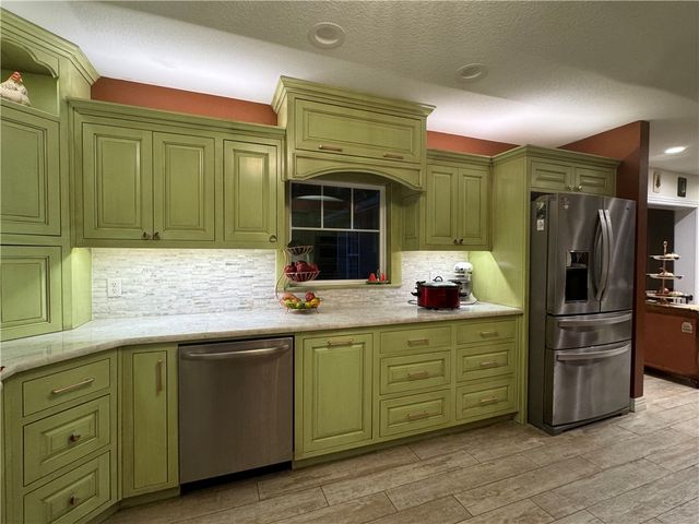 10046 Spanker Creek Road, Bentonville, AR 72712