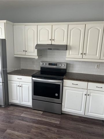 362 SW 122nd Avenue 362, Pembroke Pines, FL 33025