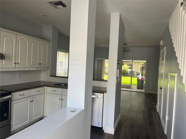 362 SW 122nd Avenue 362, Pembroke Pines, FL 33025