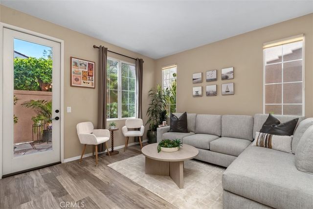 80 Great Lawn, Irvine, CA 92620